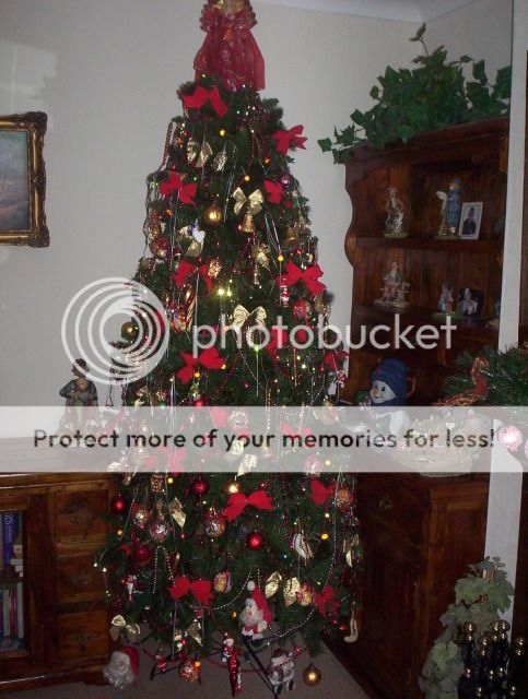 XMASTREE002.jpg